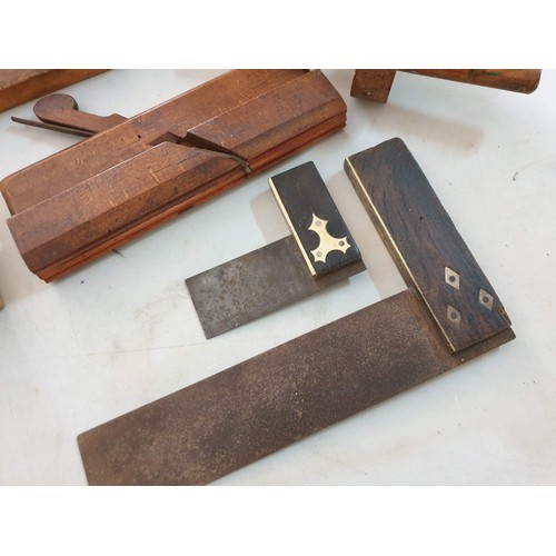 78 - 13 x Antique Woodwork / Carpenter's Tools; Planes, Gliders. Scribes, Set Squares (13)