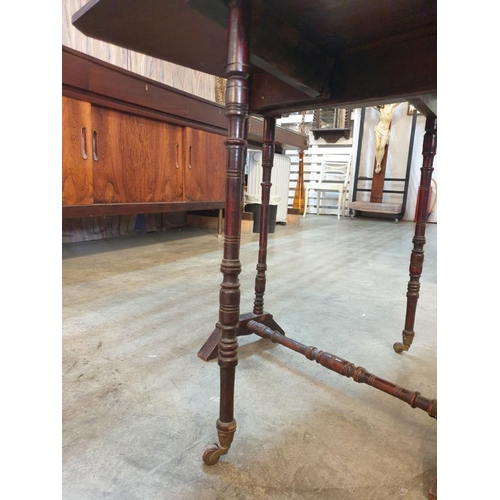 103 - Antique Sutherland / Small Drop-Leaf Table with Turned Legs, (Approx. 61 x 72 x 60cm Opened)