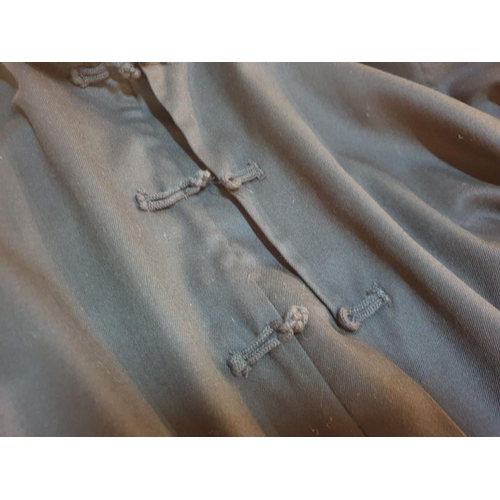 700 - Tai Chi / Oriental Style Outfit (Jacket and Trousers), Size M