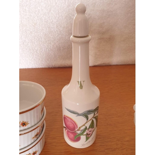 659 - Pair of Port Meirion 'Parian' Decorative Jugs (England, H: 11.5cm), Together with Port Meirion Potte... 