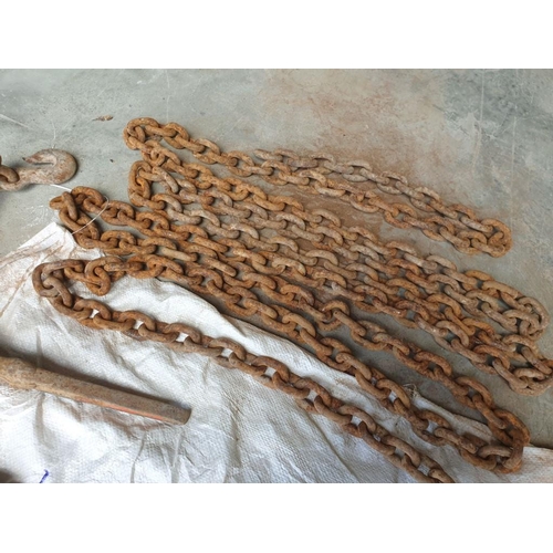 690 - Low Loader Chain (Approx. 10mm)