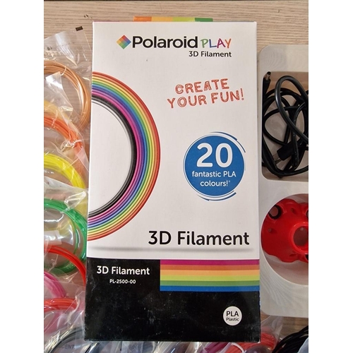 190 - Polaroid Fast Play 3D Pen, Together with Box of 3D Filament (Assorted Colours)