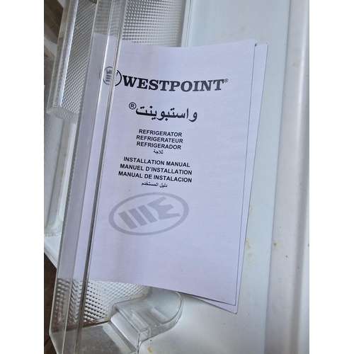 462 - Westpoint Fridge Freezer, Model: WNN-2217.ER, a+ Energy Rating, Looks Unused!
(H:145.5cm x D:51cm x ... 