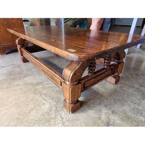 150 - Solid Wood Rectangular Coffee Table with Shaped Legs, (Approx. 137 x 70 x 44cm)