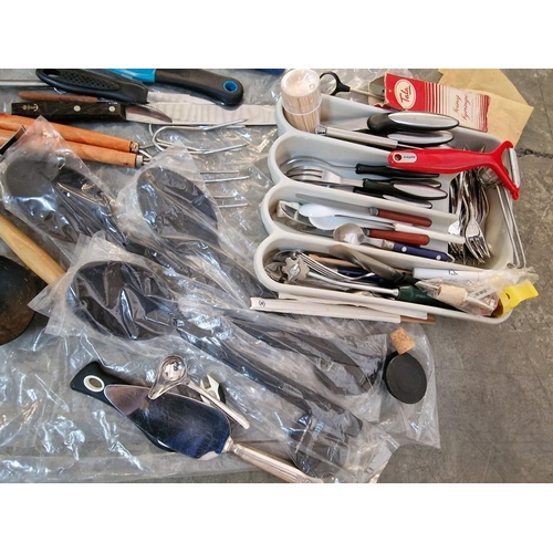 482 - Box with Large Qty of Kitchen Utensils, Cutlery, Baking Items, Tray, etc