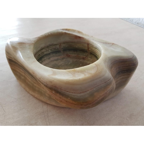 330 - Large Heavy Onyx Ashtray (20 x 15 x 7.5cm) and Matching Lighter Desk Ornaments