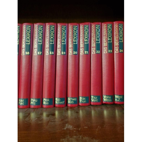 220 - 24 x Volumes of The Bertelsmann German Lexicon (In German)