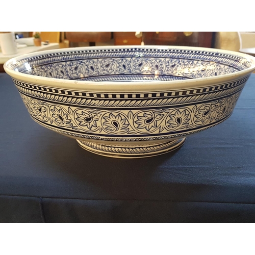 264 - Blue and White Huge Salad / Fruit Bowl (Ø38 x H:14cm)