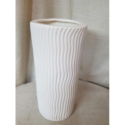 517 - Various of White Vases, Shape, Size (x4) (H:25cm, H:38cm, H:32cm, H:25cm)