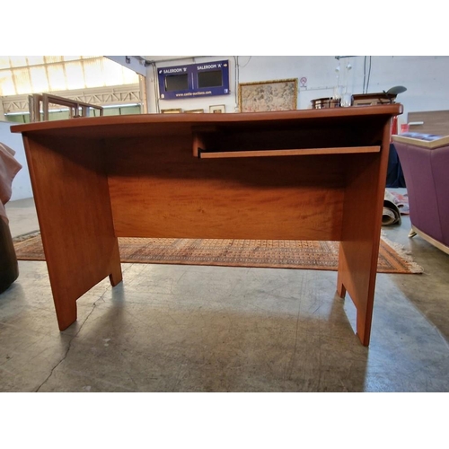 90 - Cherry Colour Wood Effect Desk with Part Bow Front Top and Keyboard Shelf, (Approx. 120 x 60 x 78cm ... 