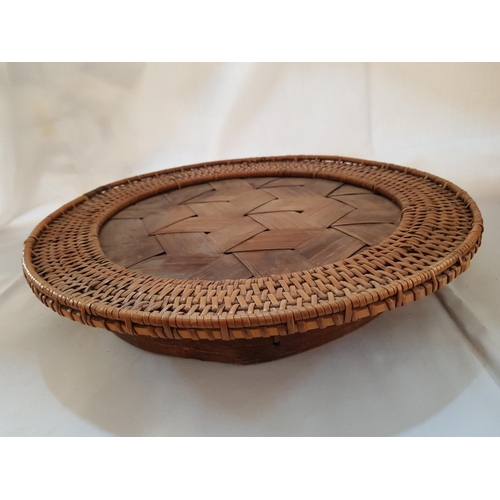 536 - Woven Rattan / Coconut Nut Oriental Vintage Style Kitchen Tools; Plate, Coasters, Ladles and Others ... 