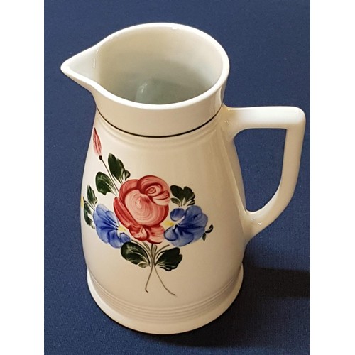 511 - Lilien Porcelain Austria Hand Painted Jug (H:19cm) and 4 x Matching Cups (H:7.5cm each) Decorative w... 