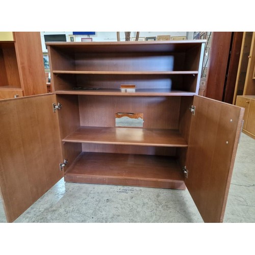 730 - Dark Wood Storage Unit with 2-Open Shelves Over Double Cupboard with Internal Shelf, (Approx. 101 x ... 