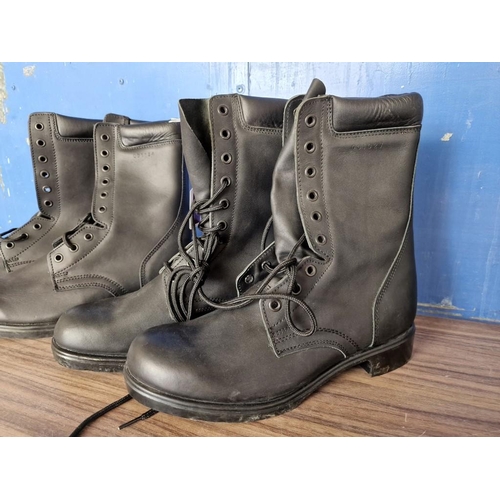 742 - 2 x Pairs of Black Colour Greek Army Boots, Sizes 44 & 45, Unused, (2)