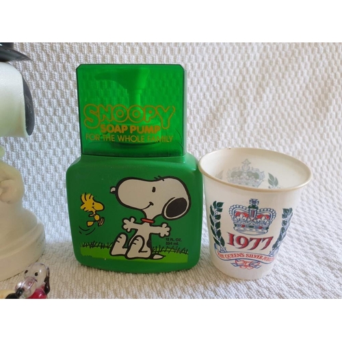 599 - Collection of Snoopy and Red Nose Day Memorabilia