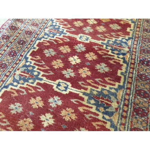 677 - Hand Woven Carpet (Wool) in Traditional Middle East Pattern (Approx. 165 x 60cm)