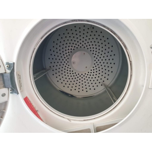 693 - White Knight Tumble Dryer, Model: CL332WV 
* Tested & Working *