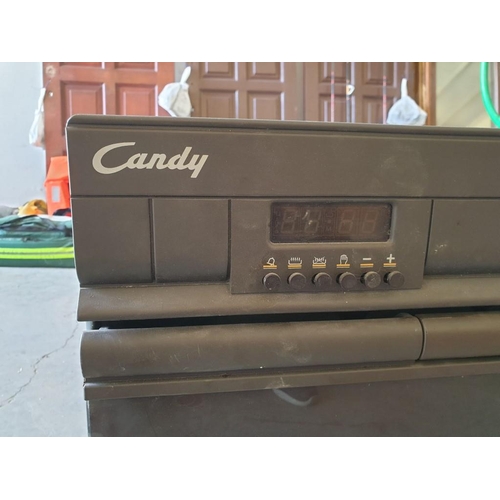 695 - 'Candy' Electric Built-in Oven, Model: FL330