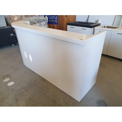 702 - White Colour Reception Desk with Curved End and Internal Shelf (Approx. 246 x 70 x 111cm)