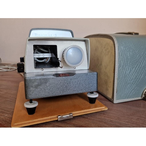 714 - Vintage Braun Paximat-S Electric Slide Projector in Carry Case * Working When Lotted *