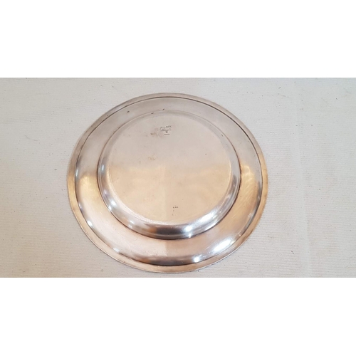 596 - Round Silver Plated Tray by Mappin & Webb, London (W16125), (Approx. Ø: 31cm)