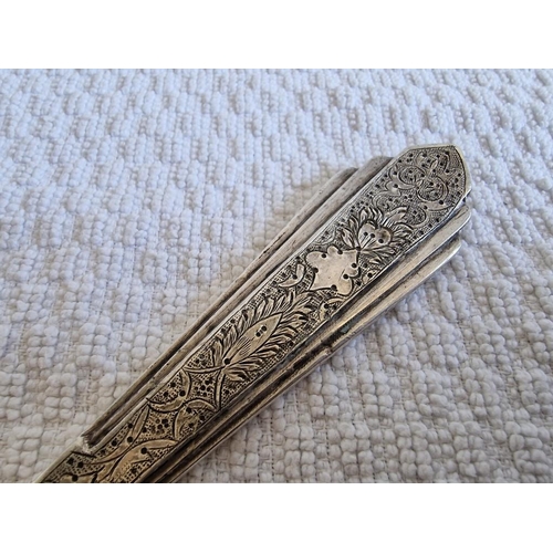 106 - Persian Silver Long Handle Decorative Cake Slice / Server, (Approx. 35.5cm, 231g)