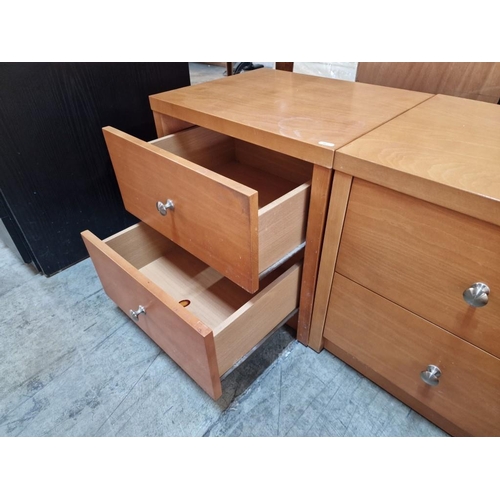 262 - Pair of Light Wood 2-Drawer Bedside Units, (Approx. 50 x 40 x 50cm each), (2)