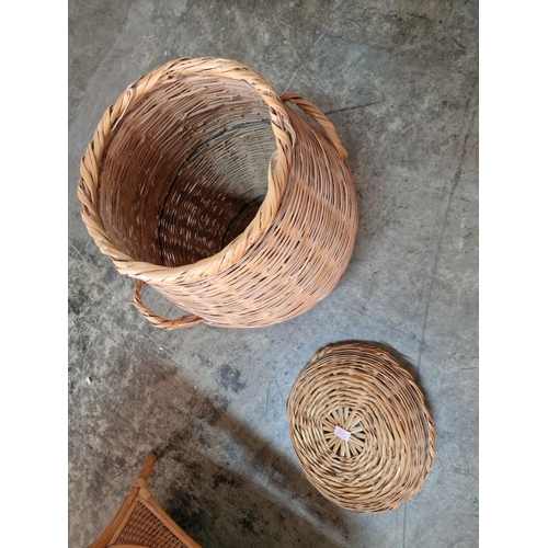 270 - Wicker Laundry Basket