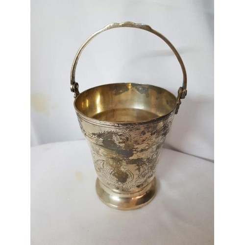 122 - Vintage Style White Metal Ice Bucket (Ø10.5cm x H:12cm) Together with Ice Tong