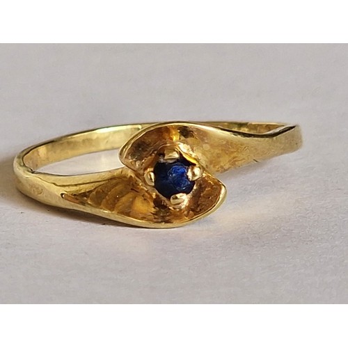 63 - 18ct Gold Ring Set with Blue Stone, (Approx. 2.0g)