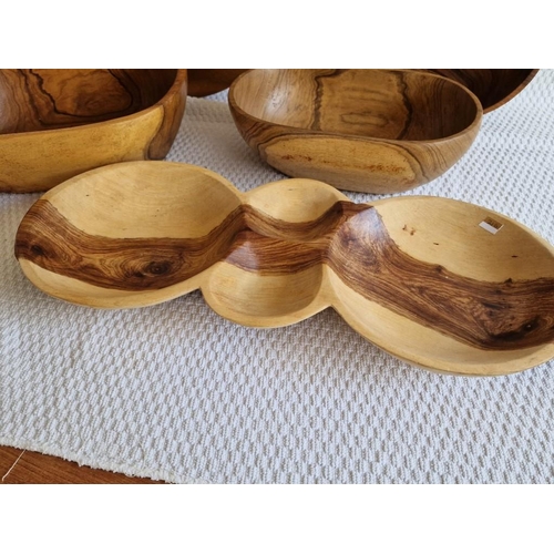 216 - Collection of 5 x Solid Wood African Carved Bowls, (5)