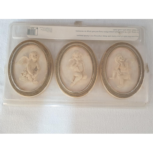 121 - Collection of 3 x Charming's Mini Cherub Wall Plaques (Oval 8 x 11cm each)