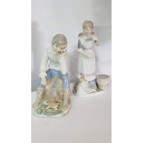 187 - Lladro Style Porcelain Figurines Children with Their Pets (Boy with Turtle H:19cm and Girl with Cat ... 