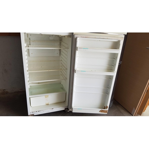 230 - Ignis Refrigerator (60 x 80 x 168cm), (A/F, Un-Tested)