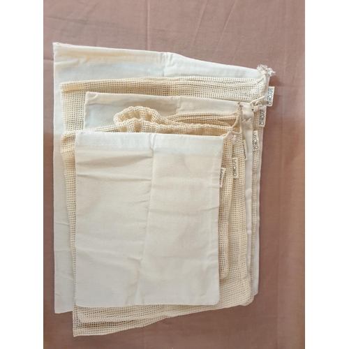 27 - Organic Cotton Bags in Various Sizes and Pattern (2 x Small 24cm x 20cm, 2 x Medium 29cm x 25cm and ... 