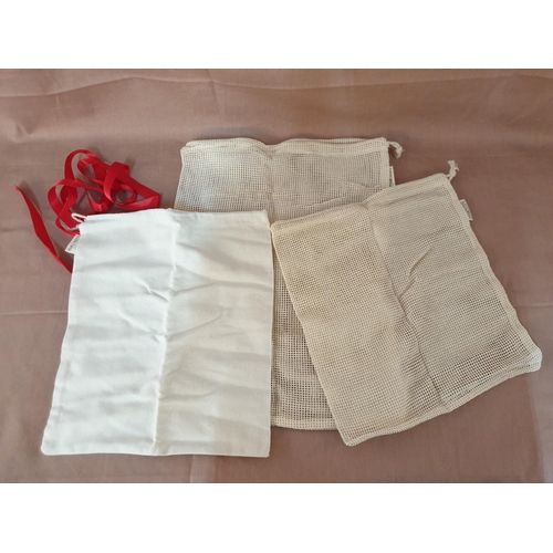 28 - Organic Cotton Bags in Various Sizes and Pattern (2 x Small 24cm x 20cm, 2 x Medium 29cm x 25cm and ... 