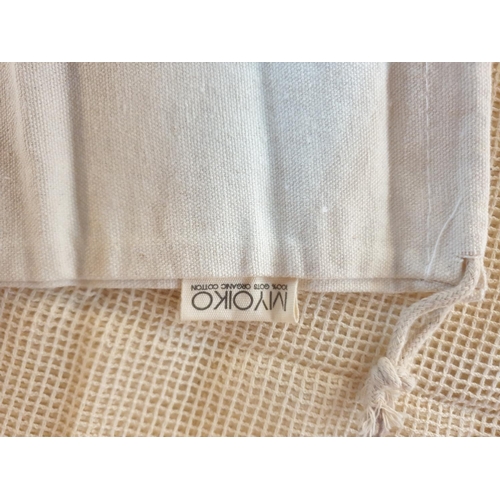 29 - Organic Cotton Bags in Various Sizes and Pattern (2 x Small 24cm x 20cm, 2 x Medium 29cm x 25cm and ... 