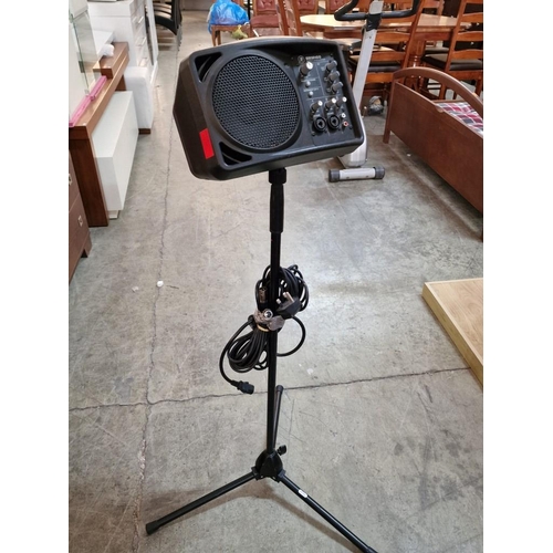 130B - Mackie SRM150 Compact Active Monitor with Stand and XLR Cable