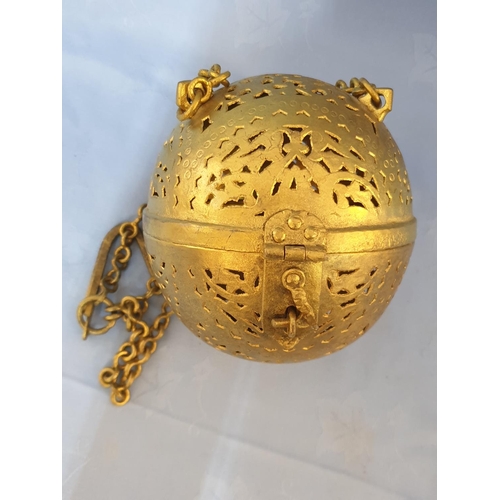 148 - Thurible Metal Round Ball Shape Incense Burner (Ø13cm)