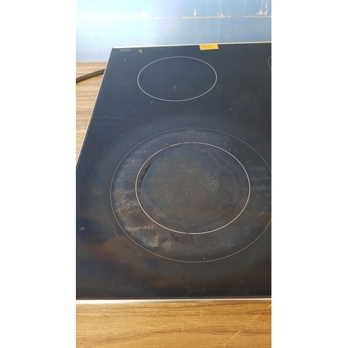 151 - Miele Ceramic Hob, 8 - Zones (93 x 51.5cm) *Working when Lotted*