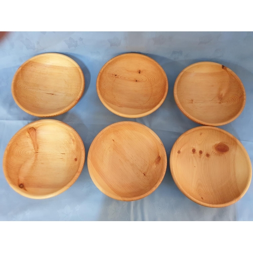 176 - Collection of 6 x Wooden Hand Made Woodmen Pera Pedi, Bowl / Plates (Ø19cm each)