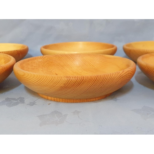 176 - Collection of 6 x Wooden Hand Made Woodmen Pera Pedi, Bowl / Plates (Ø19cm each)