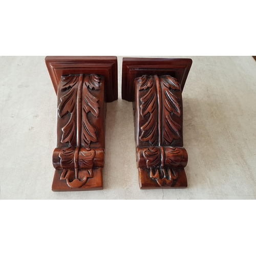 78 - Pair of Vintage Style Carved Wooden Small Shelf (H:24cm, Top Shelf: 14 x 10.5cm)