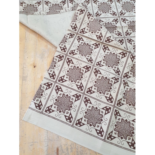 149 - Lefkara Design Tablecloth Print on Cotton (150 x 250cm) and 12 x Matching Napkins (47 x 47cm)