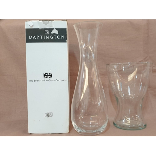 161 - Darintgon Glass Carafe (H:30cm) and Glass Modern Shape Vase (H:19.5cm)