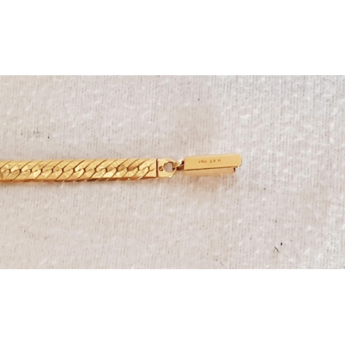 57A - 14ct Gold Herringbone Flat Link Chain / Bracelet (Approx. L: 18cm, 5g)