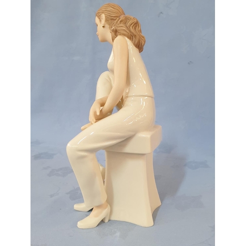 86 - Set of 7 x Regal Porcelain Figurines