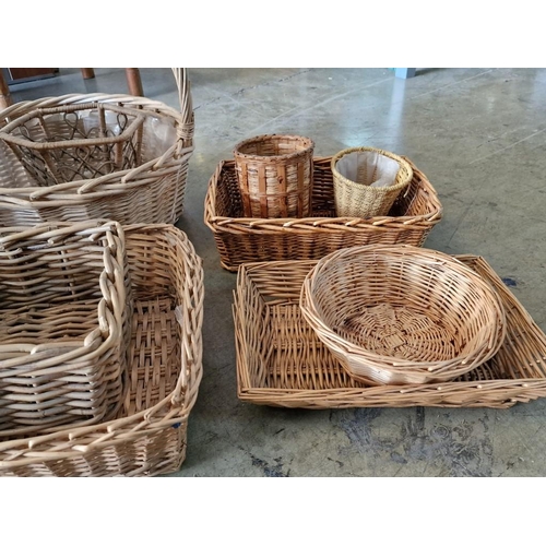 91 - Collection of Assorted Wicker Baskets, Trays, etc (12)