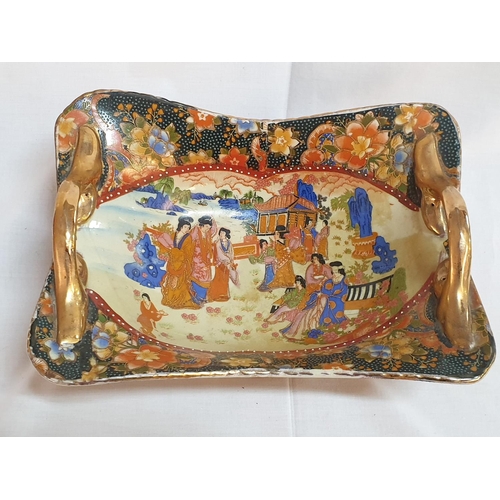 186 - Satsuma Style Twin Handle Rectangular Dish (21 x 29 x 10cm)