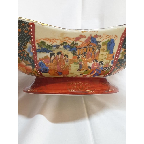 186 - Satsuma Style Twin Handle Rectangular Dish (21 x 29 x 10cm)